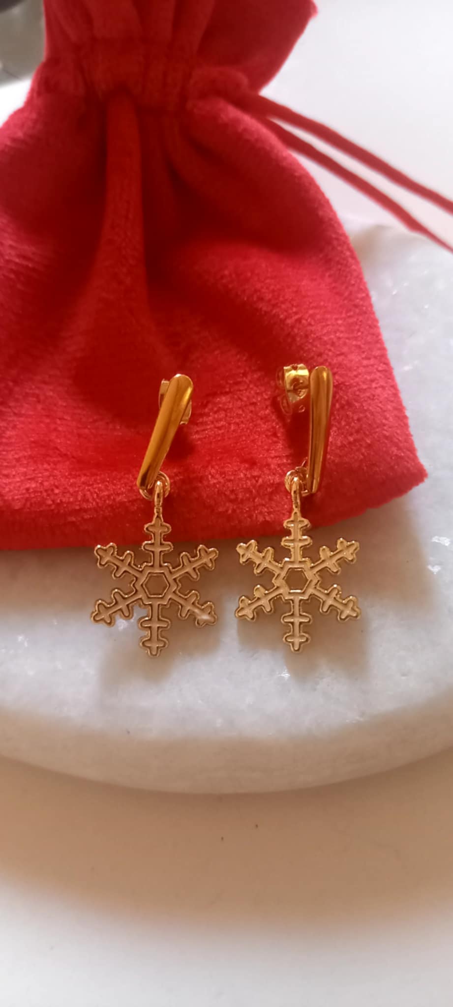 Σκουλαρίκια με μοτίφ χιονονιφάδα