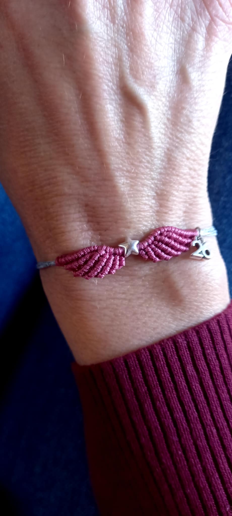 Βραχιόλι γούρι με μακραμέ φτερά αγγέλου