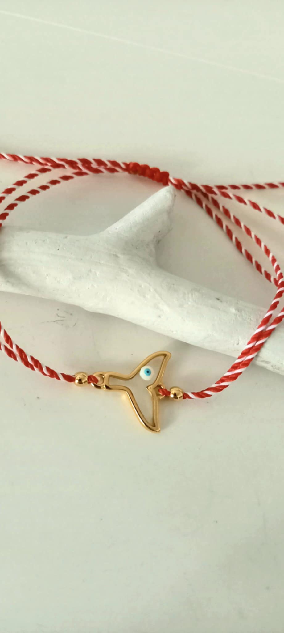 Χειροποίητο μαρτάκι με μοτίφ ουρά γοργόνας με μάτι