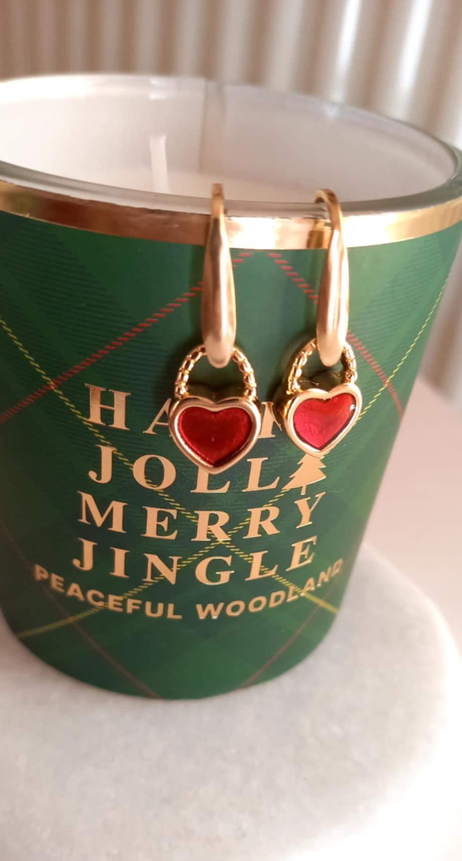 Σκουλαρίκια από ατσάλι με μοτίφ καρδιές