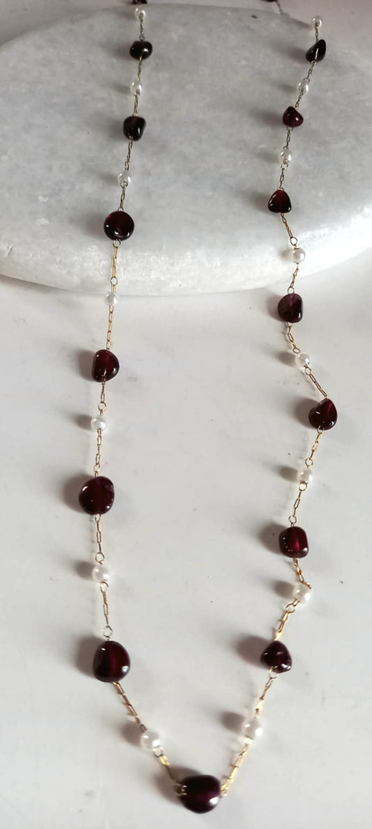 Κολιέ ροζάριο με ημιπολύτιμες πέτρες και πέρλες