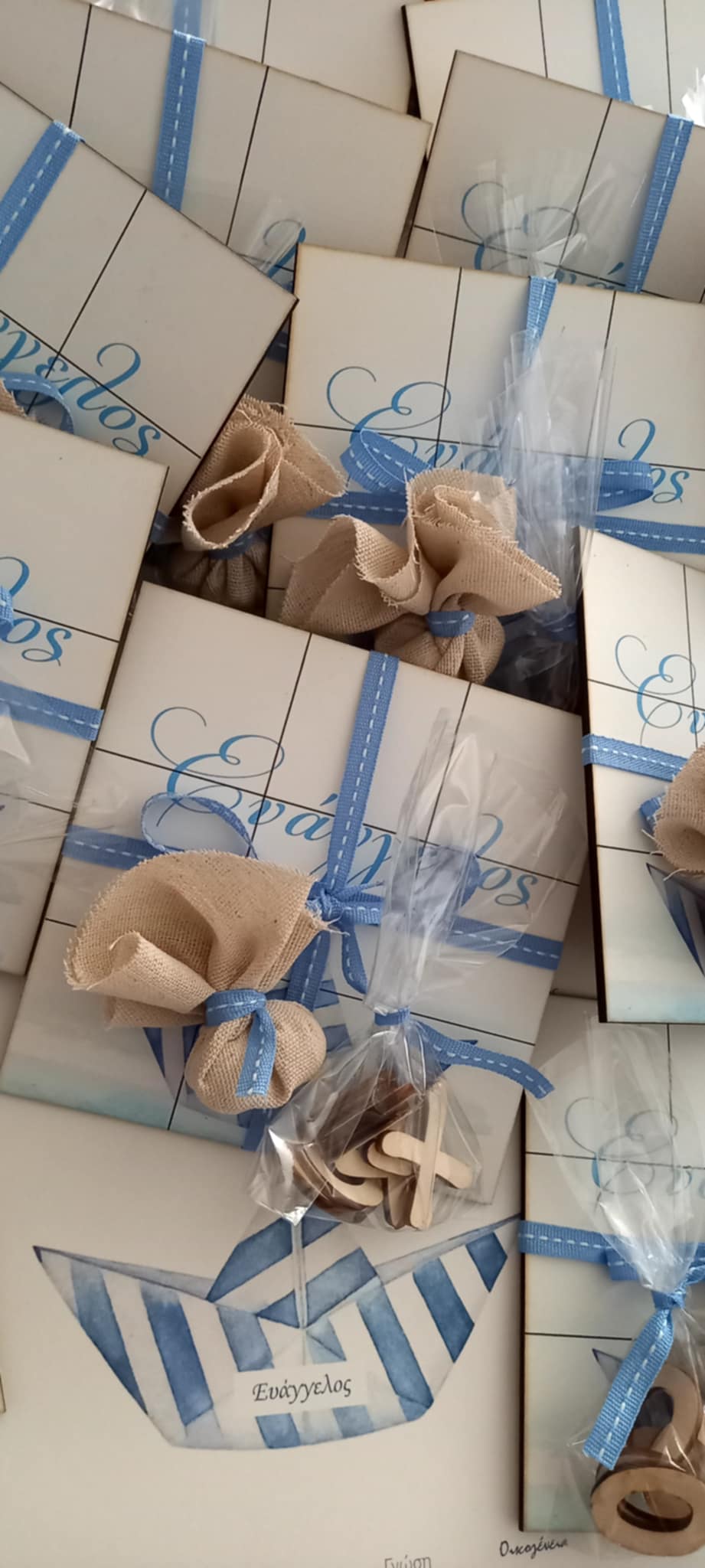 Παιδική μπομπονιέρα βάπτισης προσωποποιημένη τρίλιζα