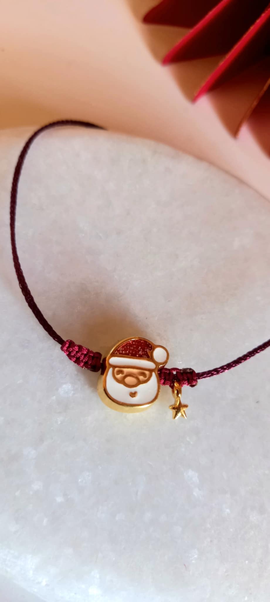 Βραχιόλι με μοτίφ Αγιο Βασίλη και αστέρι