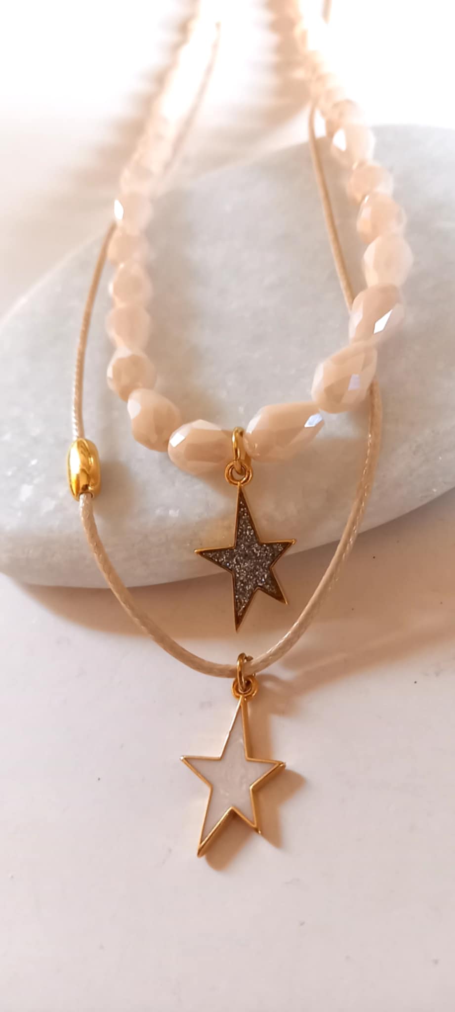 Κολιέ με κρύσταλλα και μοτίφ αστέρι