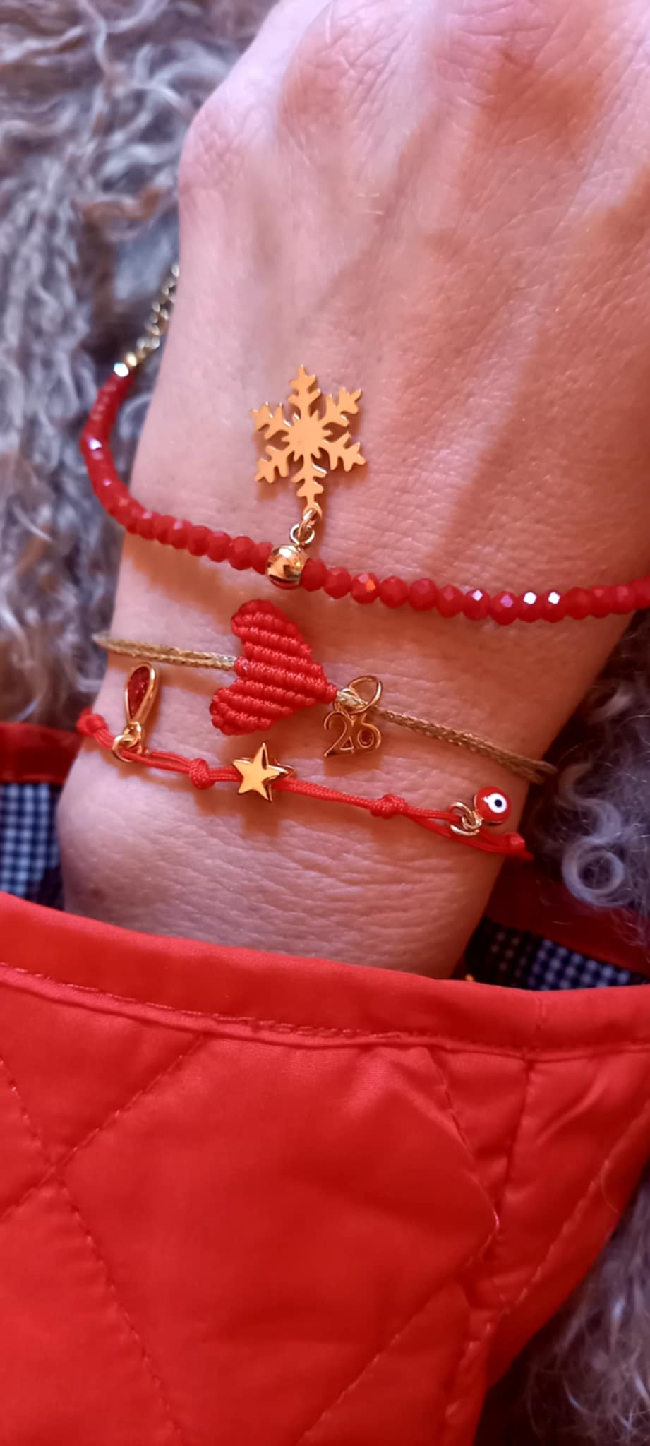 Βραχιόλι με κρεμαστά στοιχεία