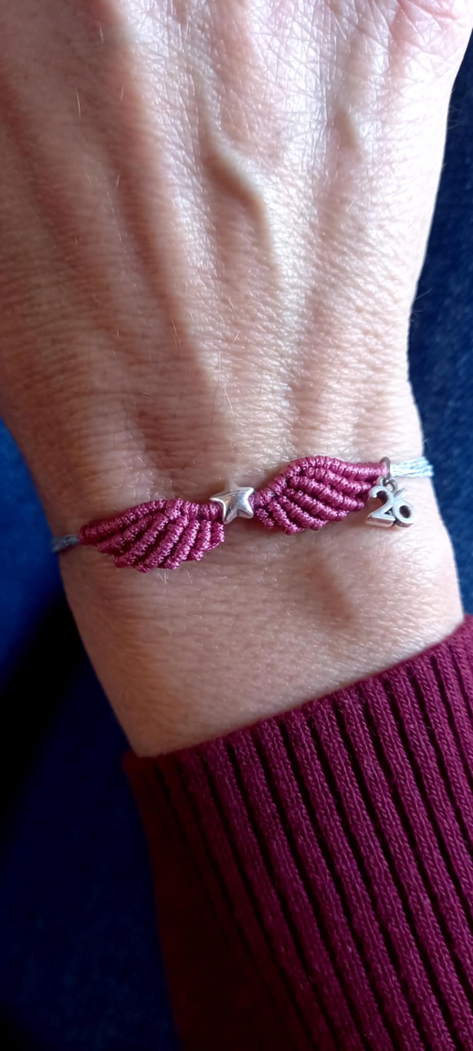 Βραχιόλι γούρι με μακραμέ φτερά αγγέλου