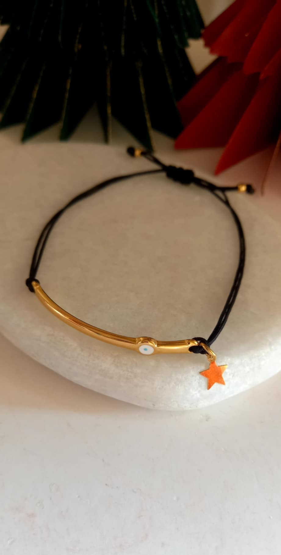 Βραχιόλι με επιχρυσωμένη μπάρα και αστέρι από ατσάλι