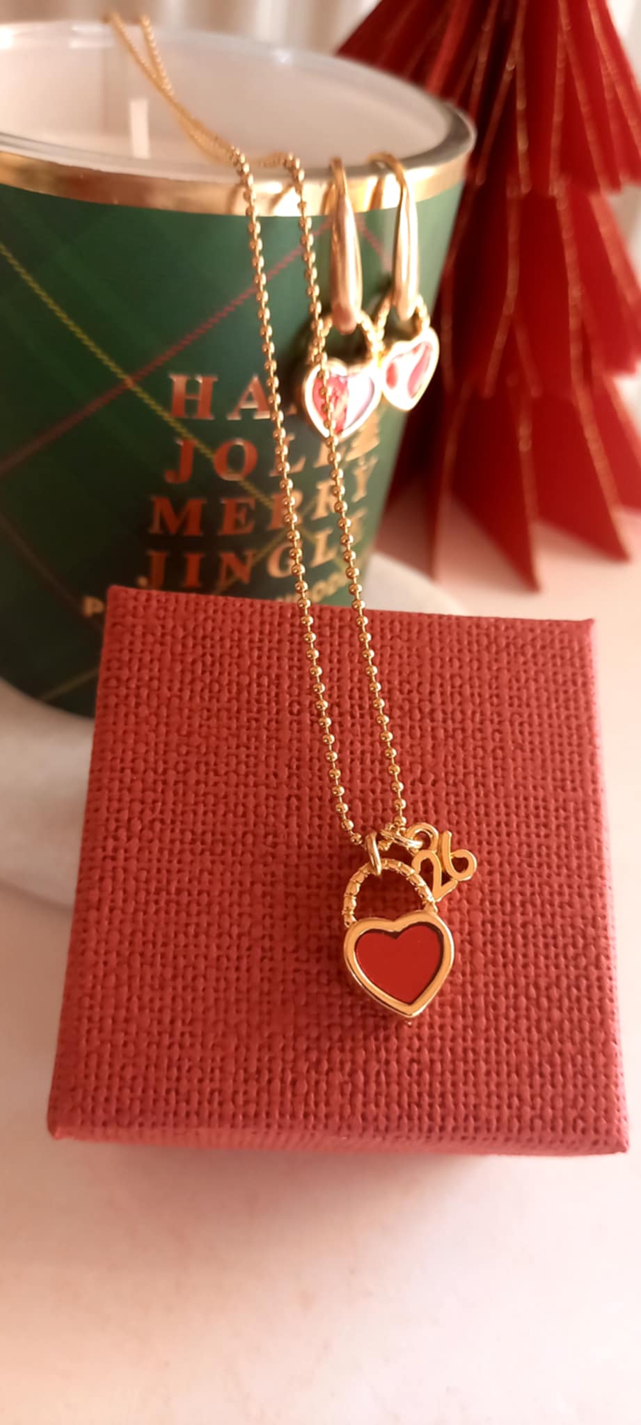 Κολιέ - γούρι 2026 με μοτίφ καρδιά