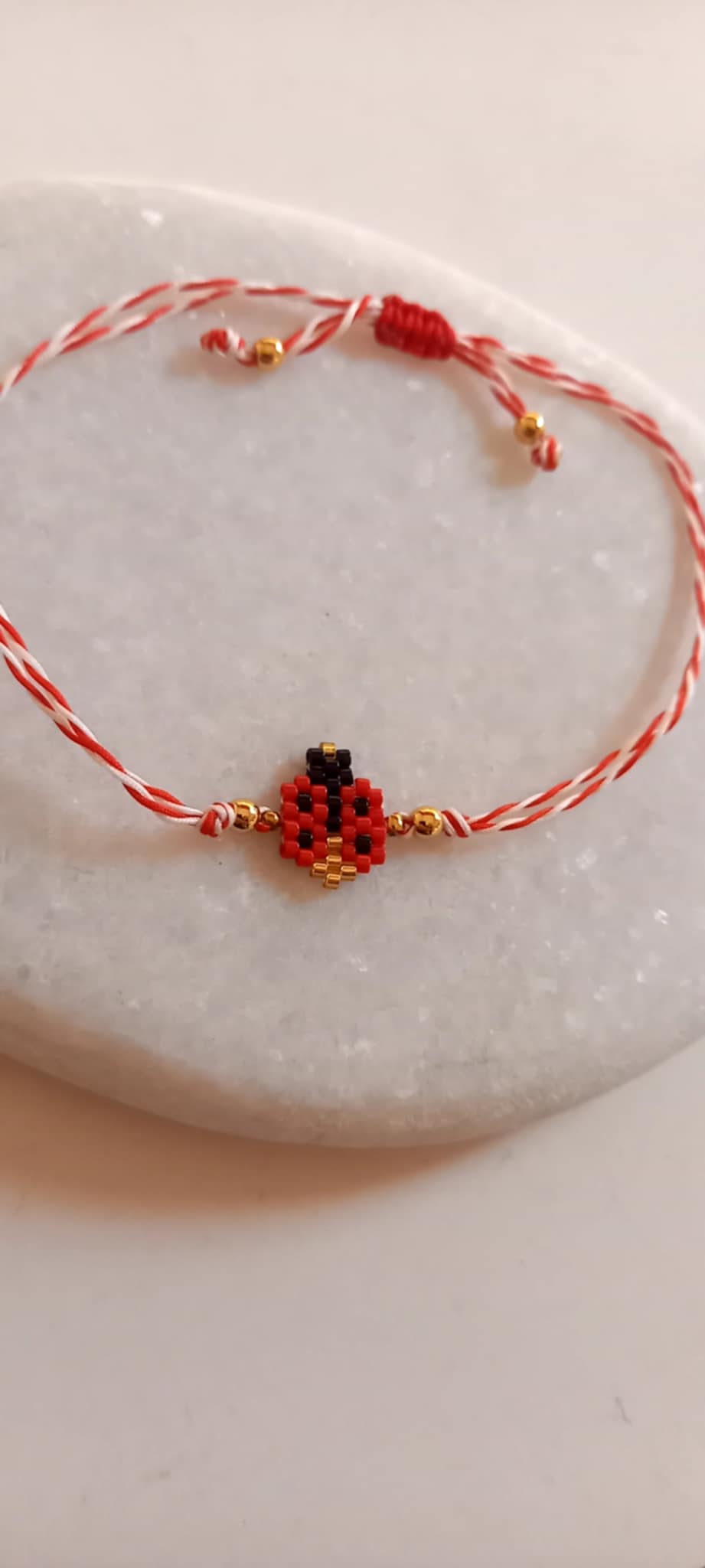 ΄Βραχιόλι μαρτάκι με πασχαλίτσα miyuki