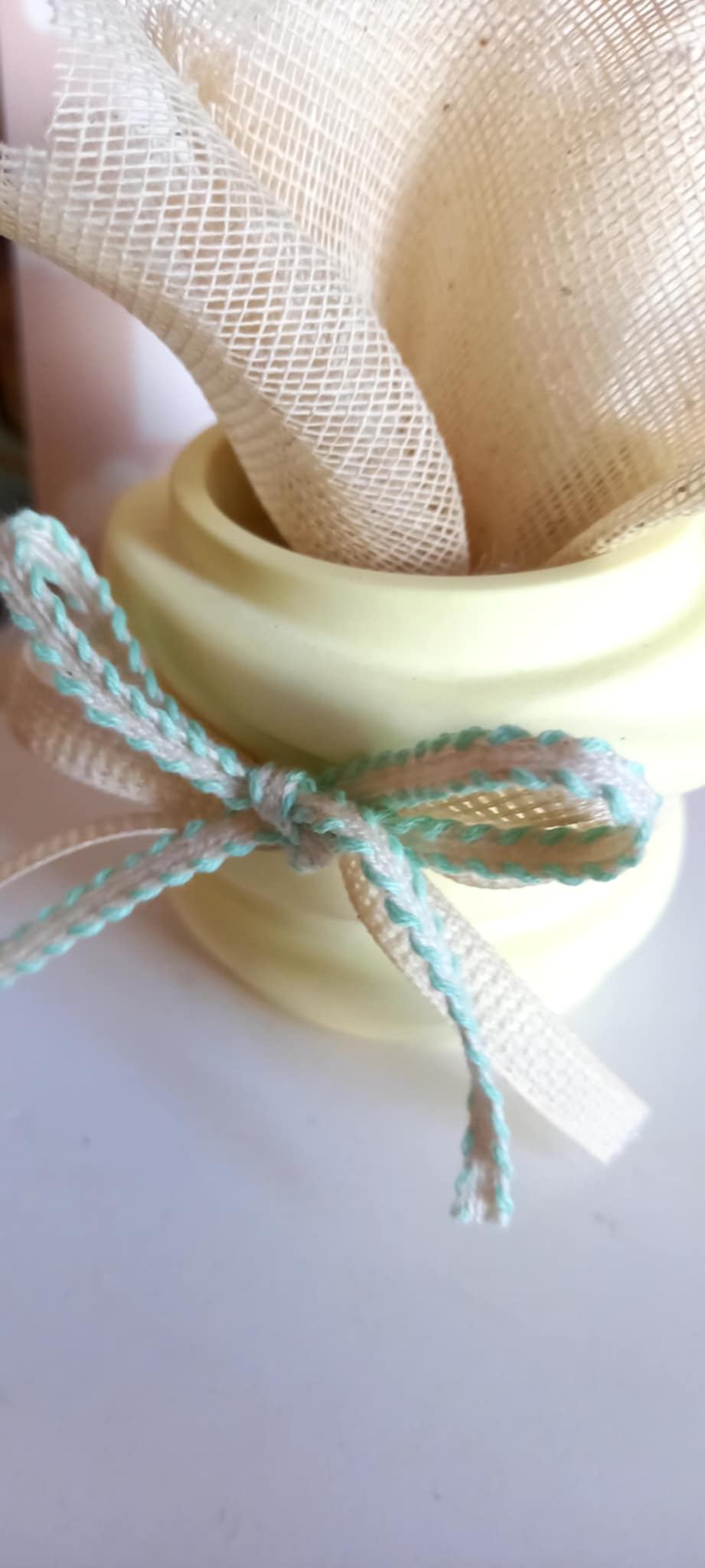 Μπομπονιέρα βάπτισης βαζάκι ρεσώ με υφή πορσελάνης