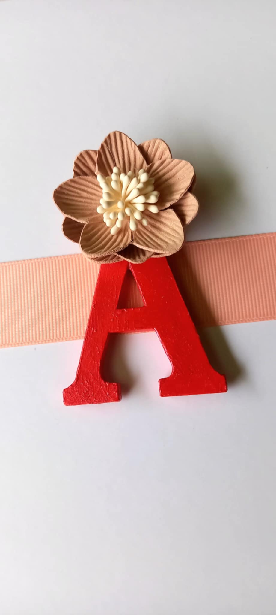 Βιβλίο ευχών με λουλούδι και μονόγραμμα