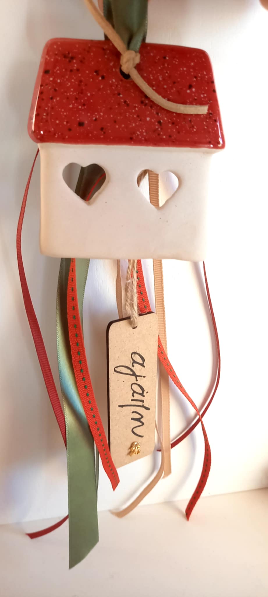 Γούρι με κεραμικό σπιτάκι