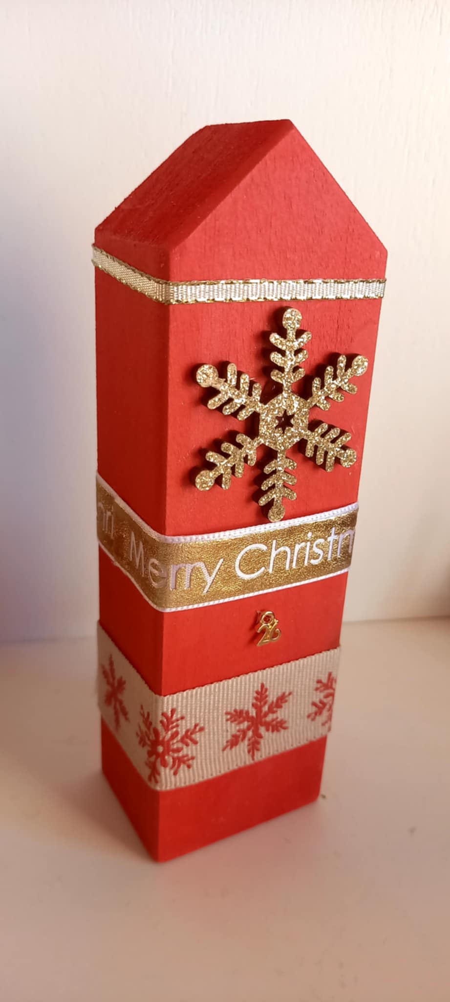 Επιτραπέζιο γούρι ξύλινο σπιτάκι