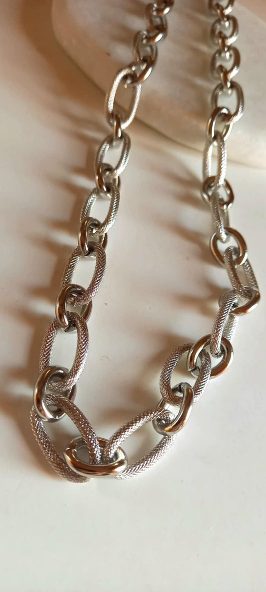 Κολιέ - αλυσίδα από ατσάλι