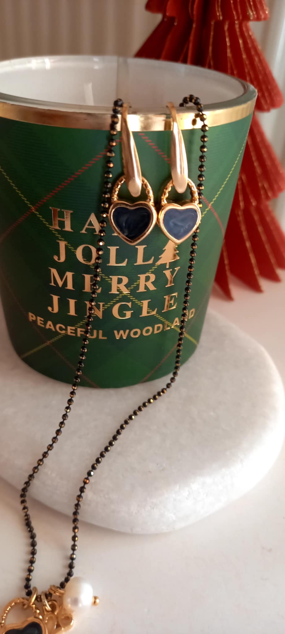 Σκουλαρίκια από ατσάλι με μοτίφ καρδιές