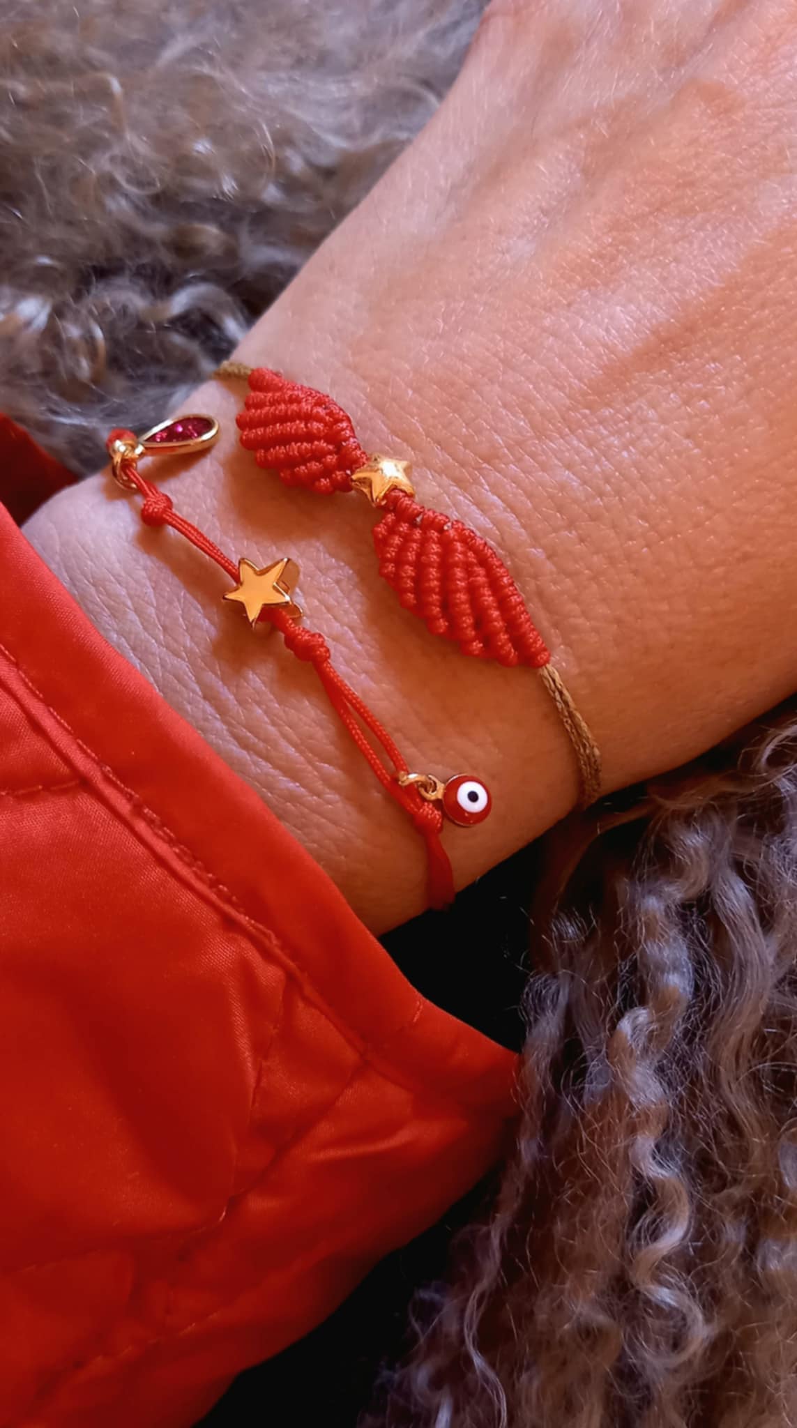 Βραχιόλι με κρεμαστά στοιχεία