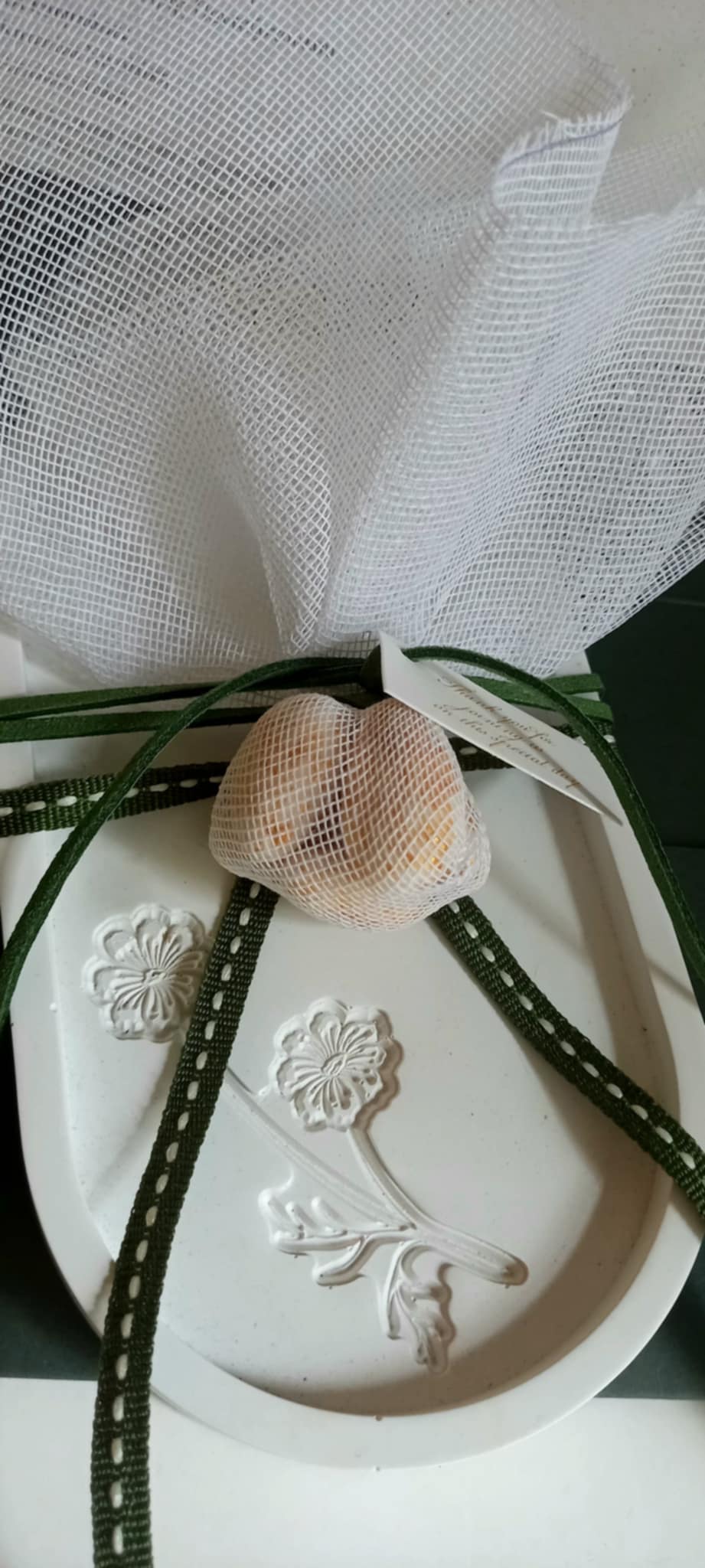 Μπομπονιέρα γάμου πιατάκι με λουλούδι