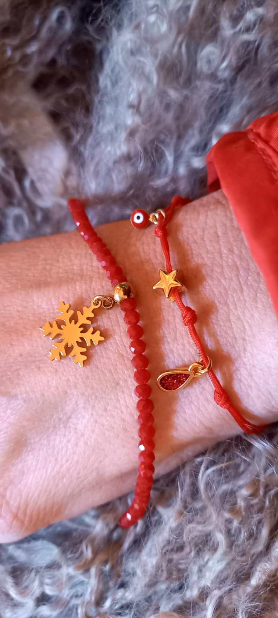 Βραχιόλι με κρεμαστά στοιχεία