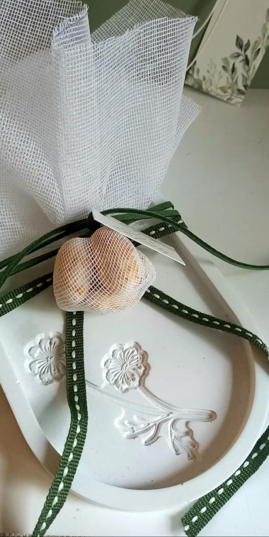 Μπομπονιέρα γάμου πιατάκι με λουλούδι