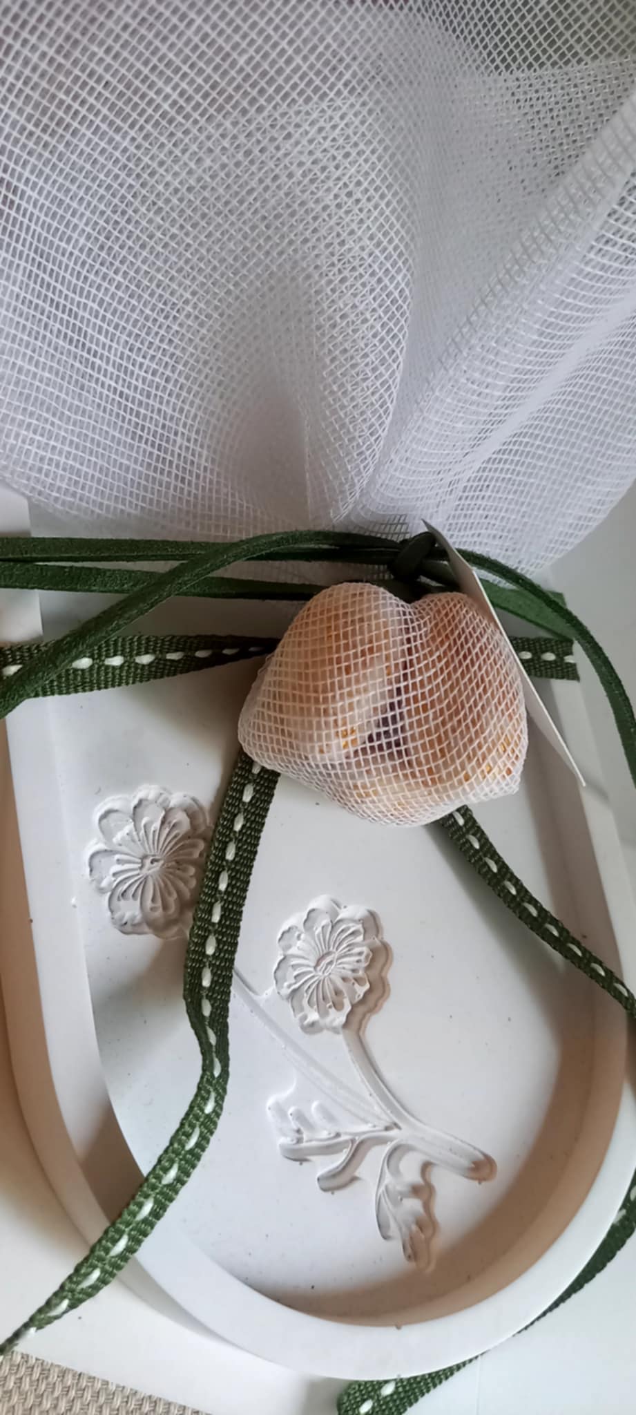 Μπομπονιέρα γάμου πιατάκι με λουλούδι