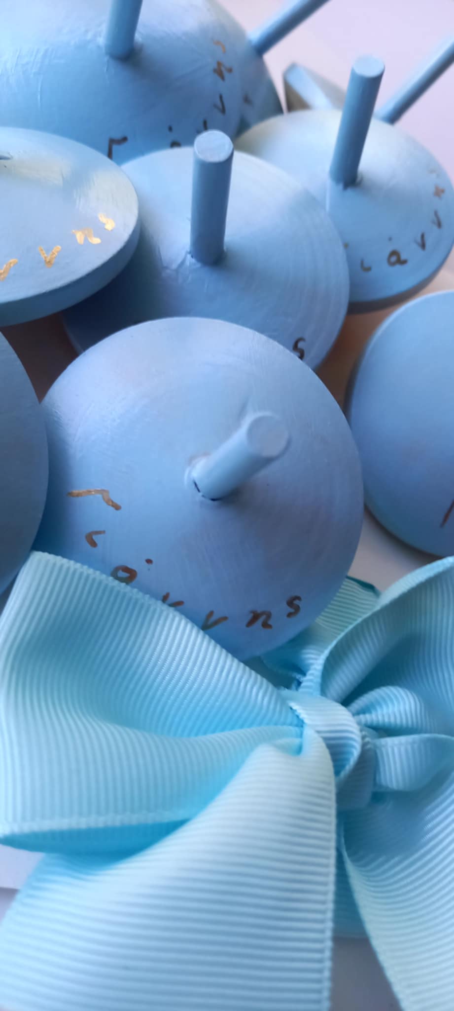 Χειροποίητη μπομπονιέρα - σβούρα με όνομα