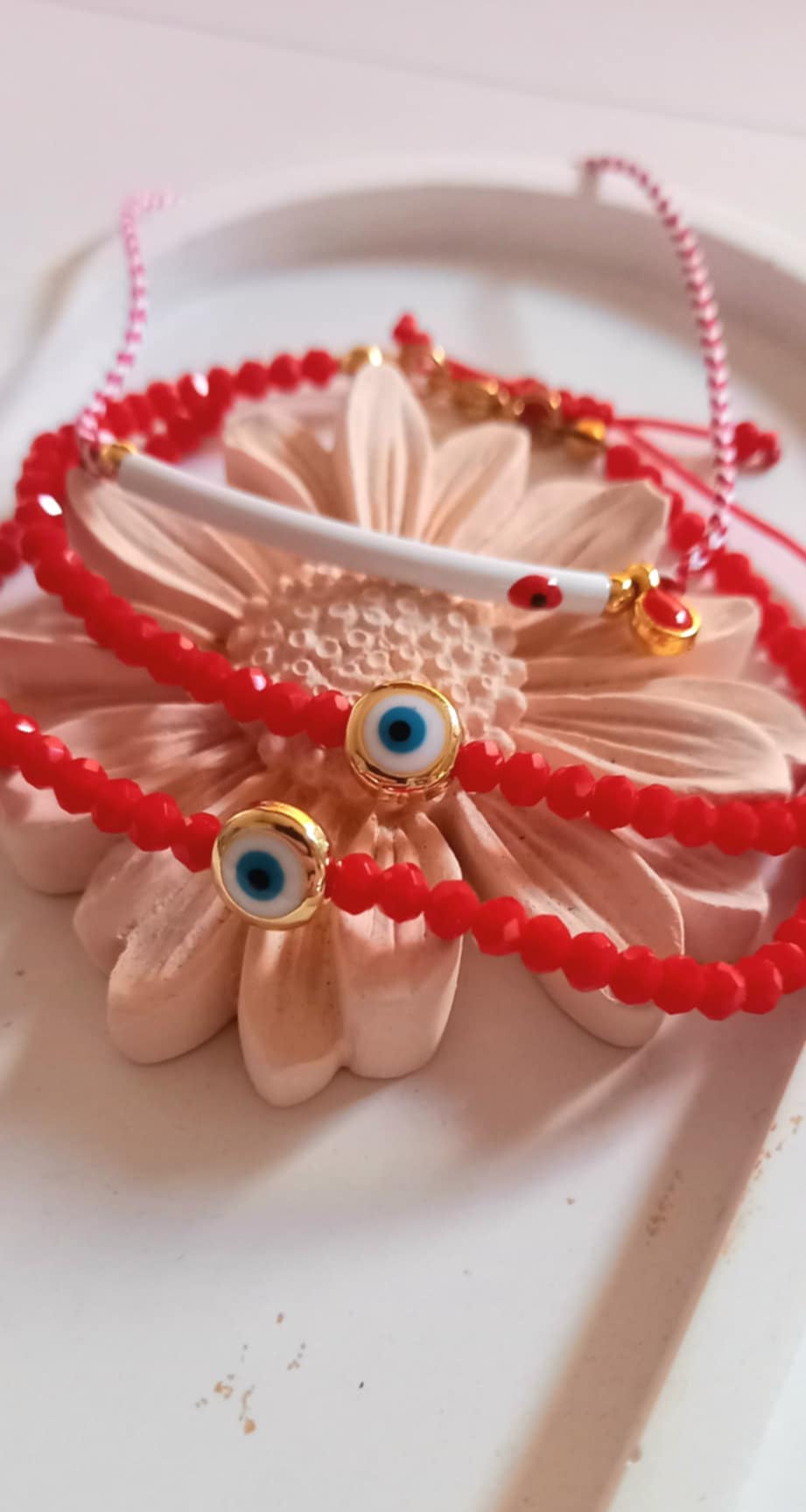 Βραχιόλι μαρτάκι με μπάρα και επιχρυσωμένο στοιχείο