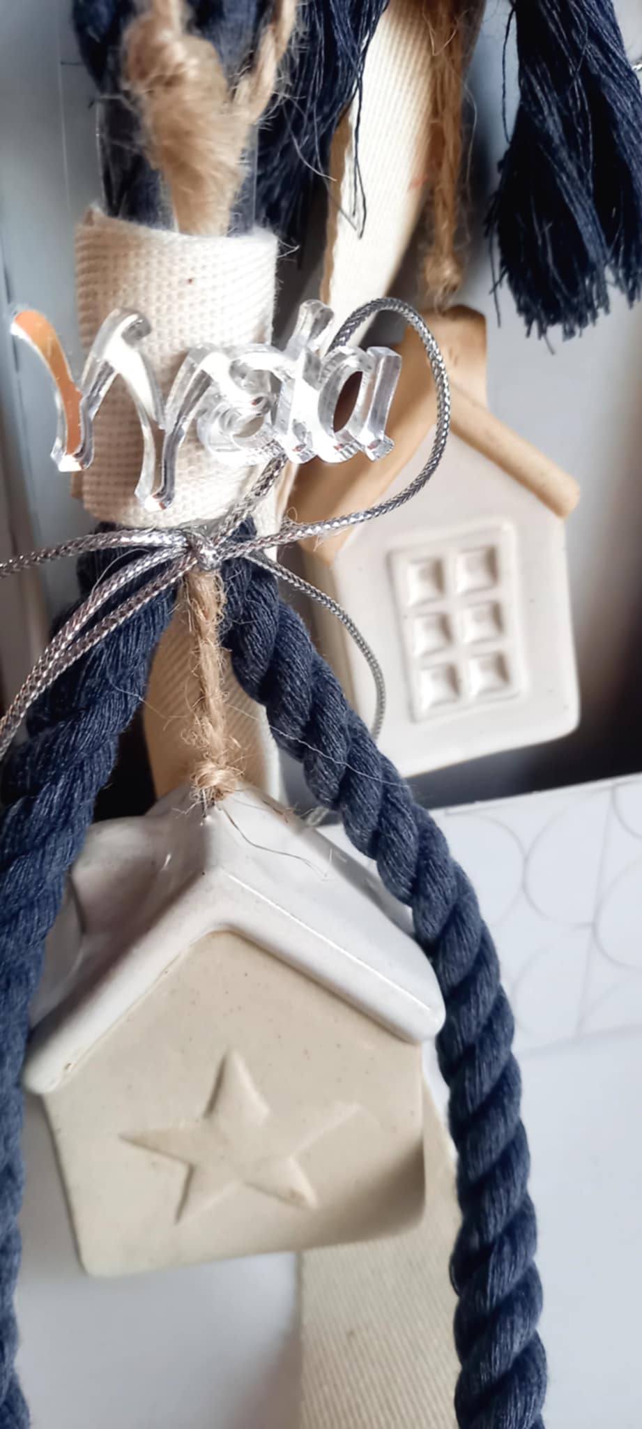 Γούρι 2026 κεραμικό σπιτάκι σε κουτί