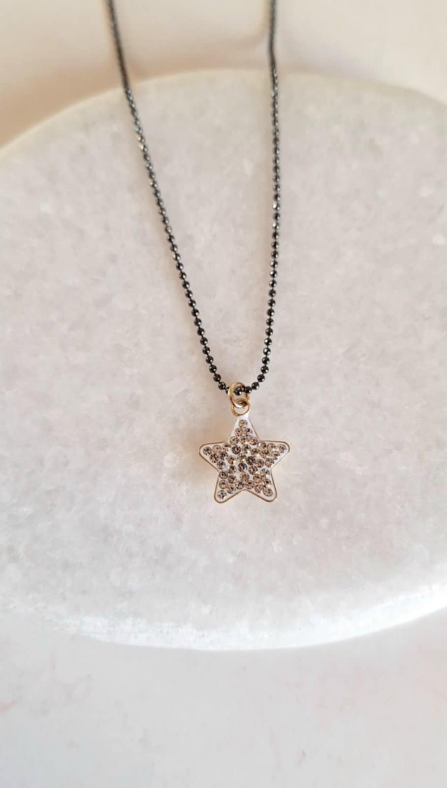 Κολιέ με αλυσίδα και μοτίφ αστέρι