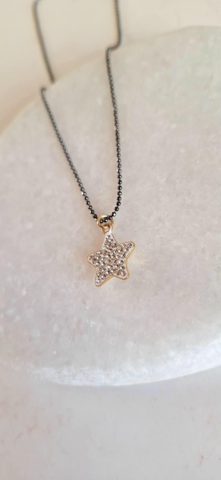 Κολιέ με αλυσίδα και μοτίφ αστέρι