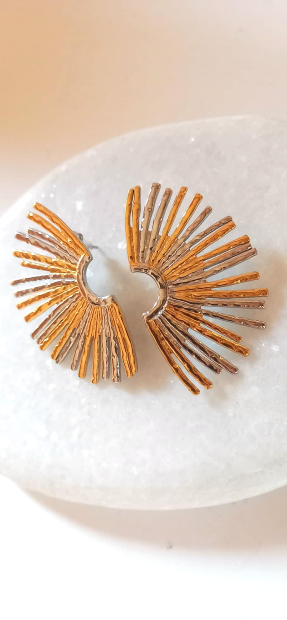 Σκουλαρίκια από ατσάλι με ακτίνες