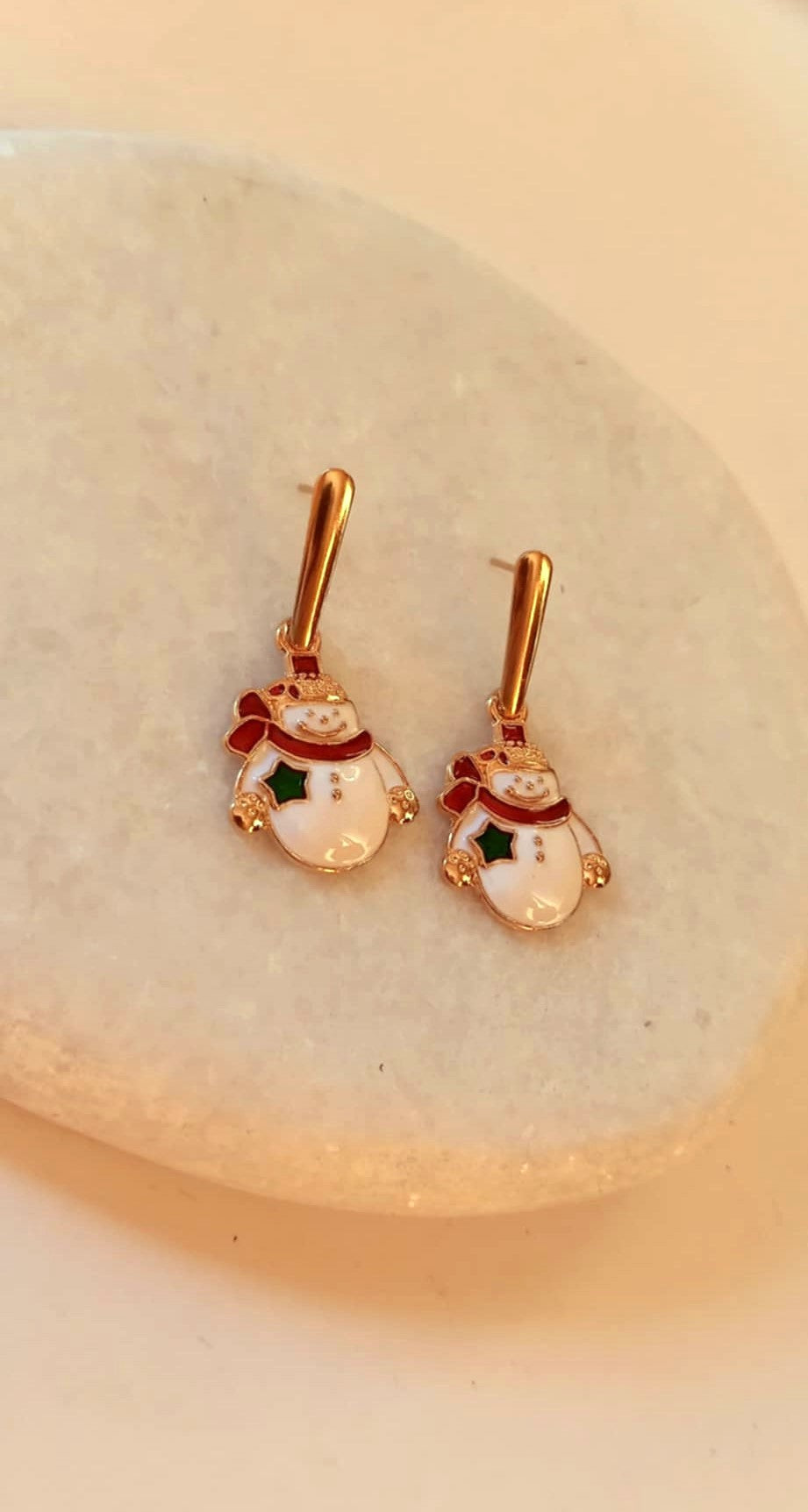 Σκουλαρίκια με μοτίφ χιονάνθρωπο
