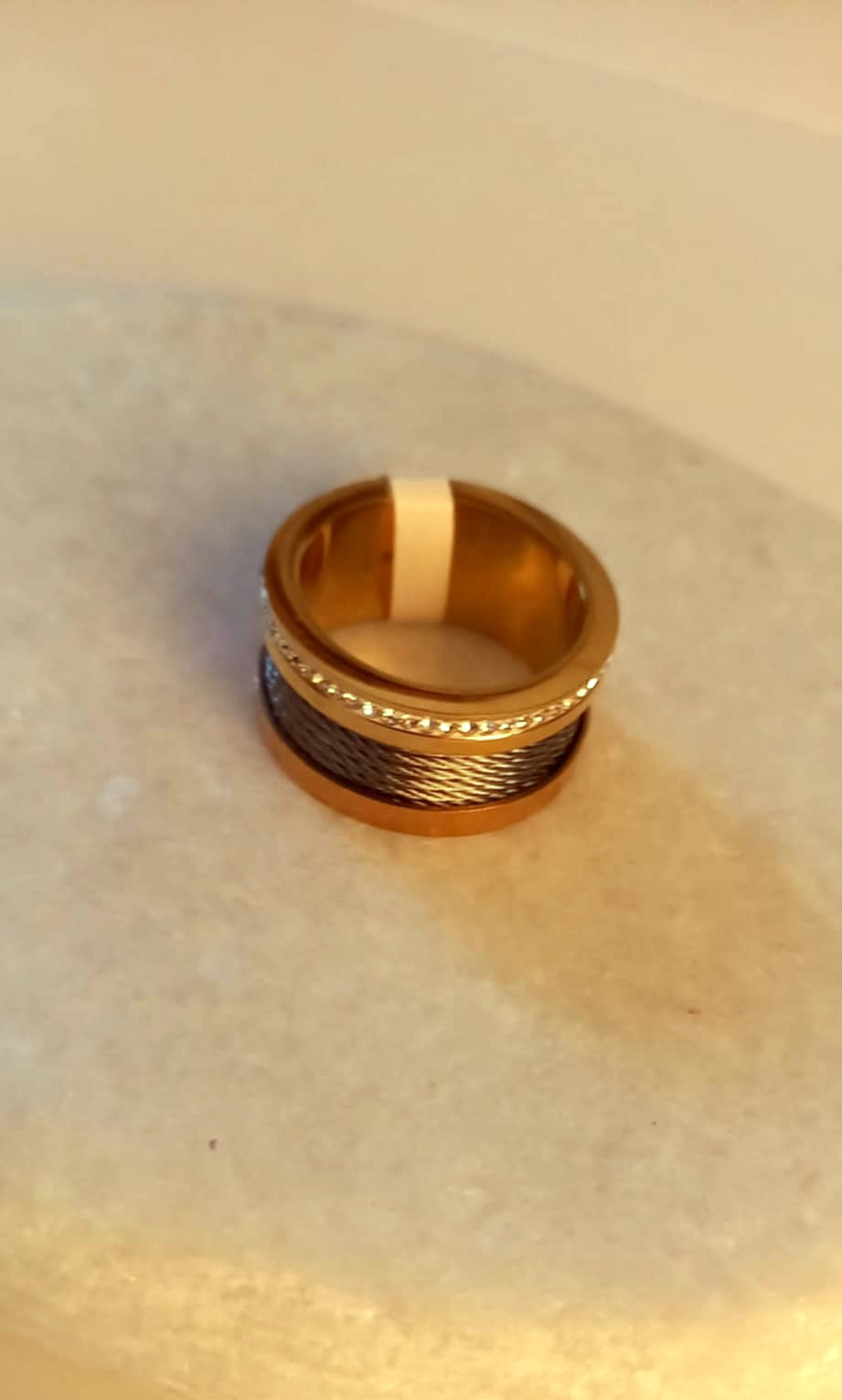 Δαχτυλίδι από ατσάλι σε τριχρωμία