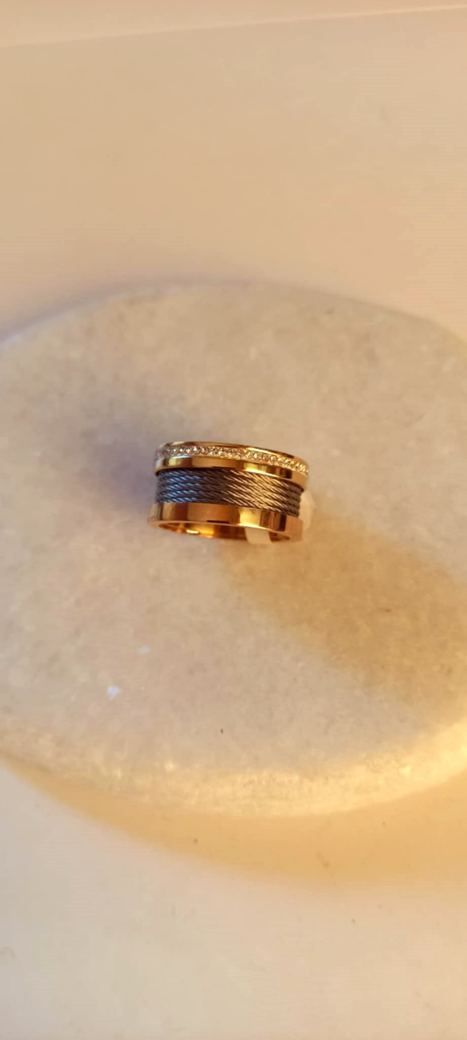 Δαχτυλίδι από ατσάλι σε τριχρωμία