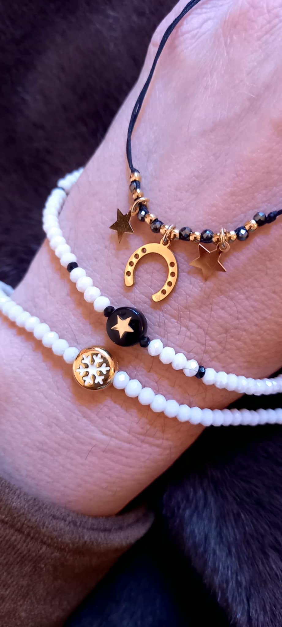 Βραχιόλι-γούρι με κρύσταλλα και ατσάλινα στοιχεία