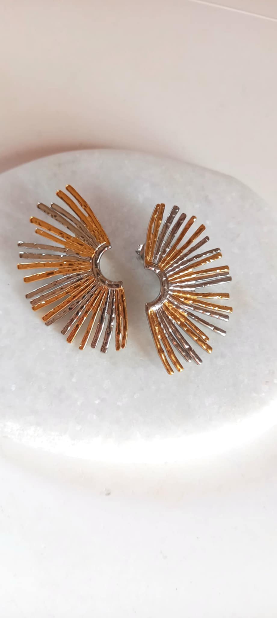 Σκουλαρίκια από ατσάλι με ακτίνες