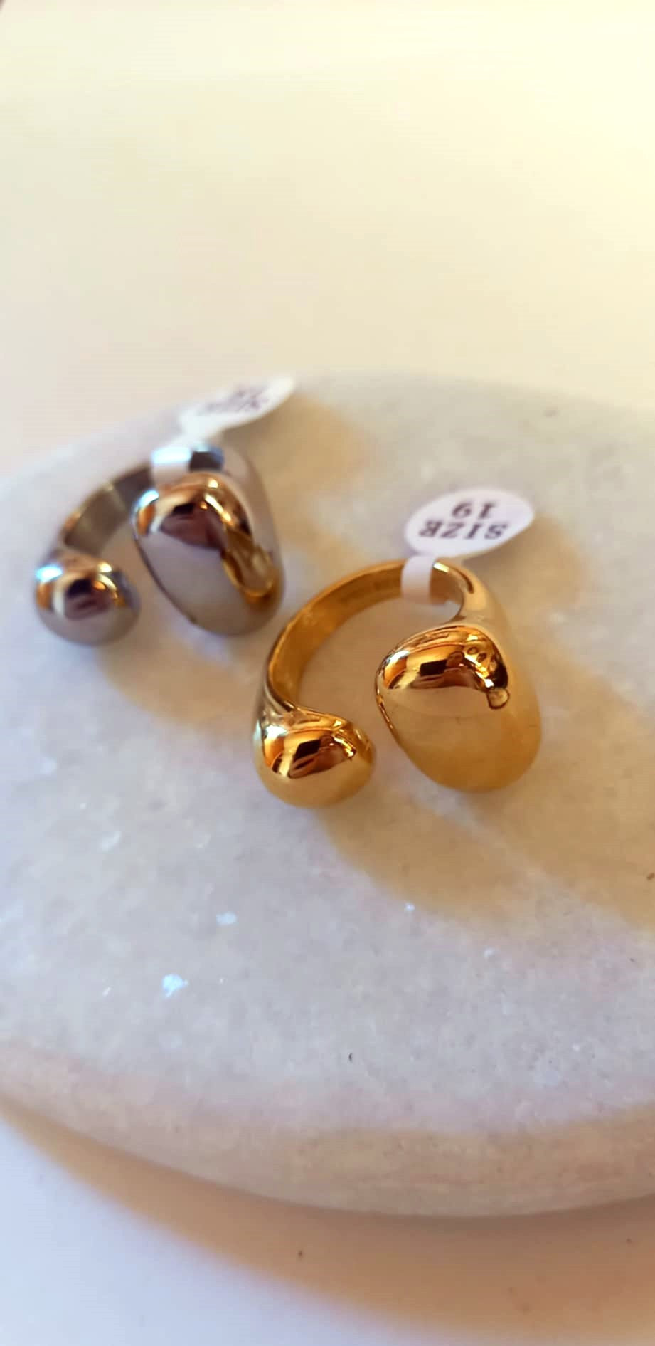 Ατσάλινο δαχτυλίδι σε δύο χρώματα