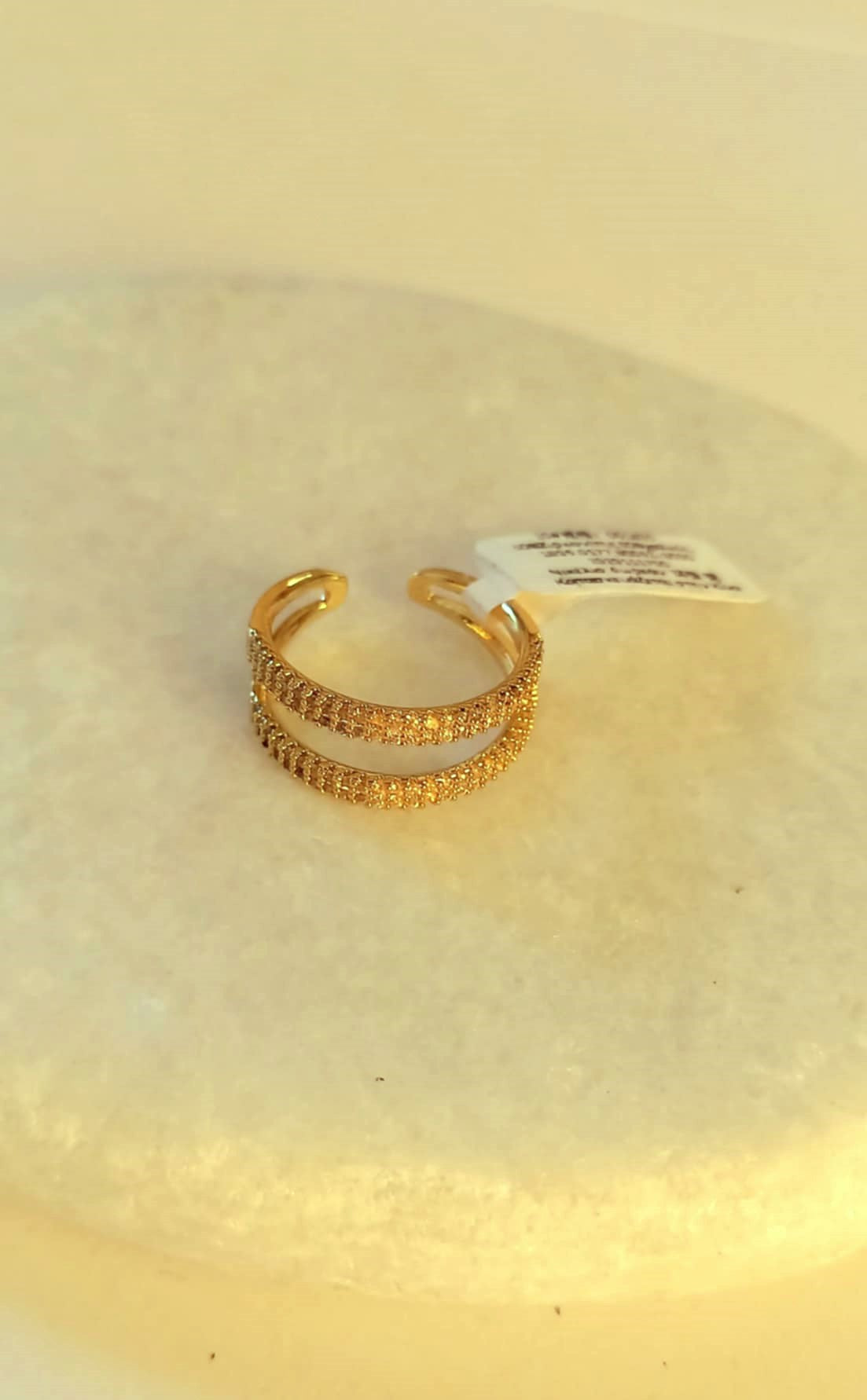 Δαχτυλίδι με ζιργκόν