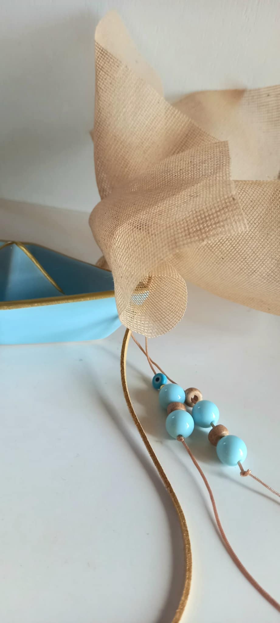 Μπομπονιέρα βάπτισης κεραμικό καράβι με χάντρες