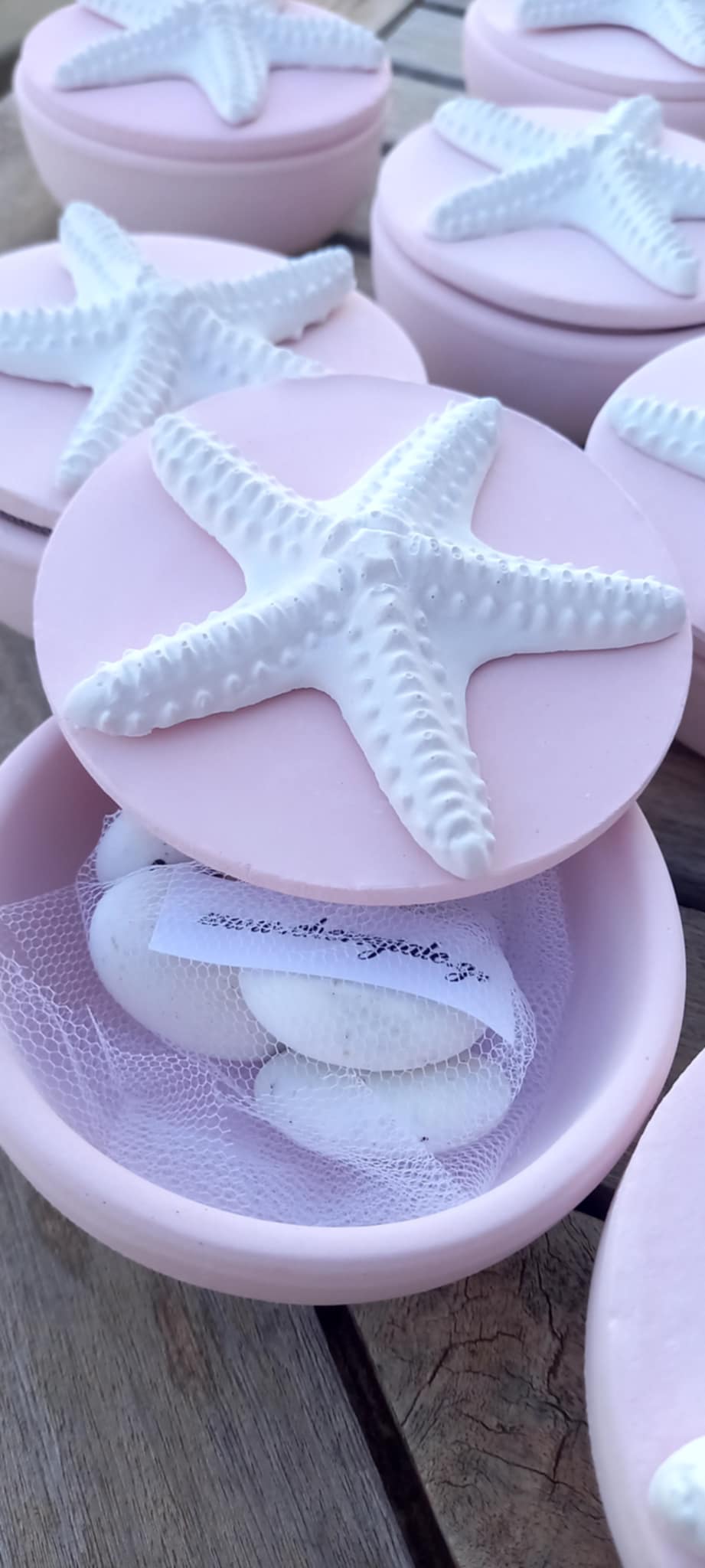 Μπομπονιέρα βάπτισης κεραμική μπιζουτιέρα με αστερία