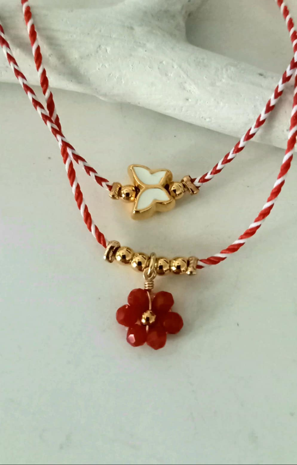 Βραχιόλι μαρτάκι με μοτίφ πεταλούδα με σμάλτο