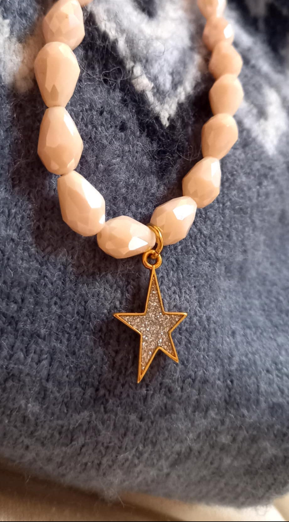 Κολιέ με κρύσταλλα και μοτίφ αστέρι