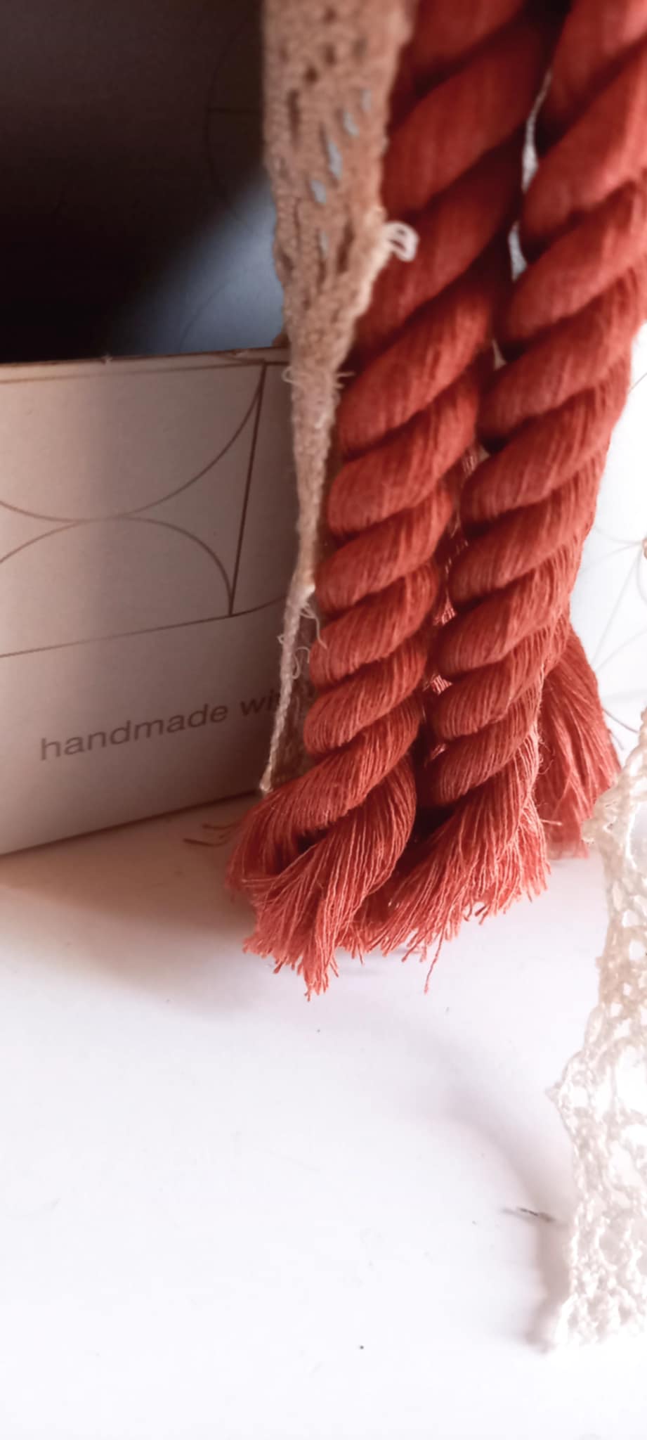 Γούρι 2026 με σπιτάκι από πορσελάνη