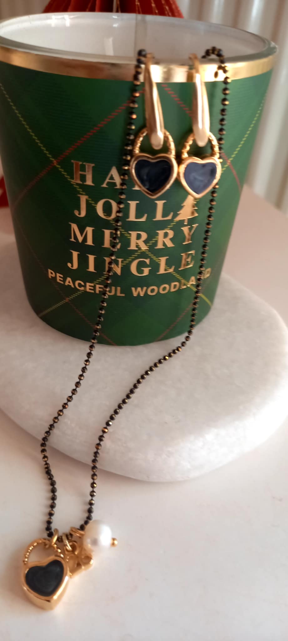 Σκουλαρίκια από ατσάλι με μοτίφ καρδιές