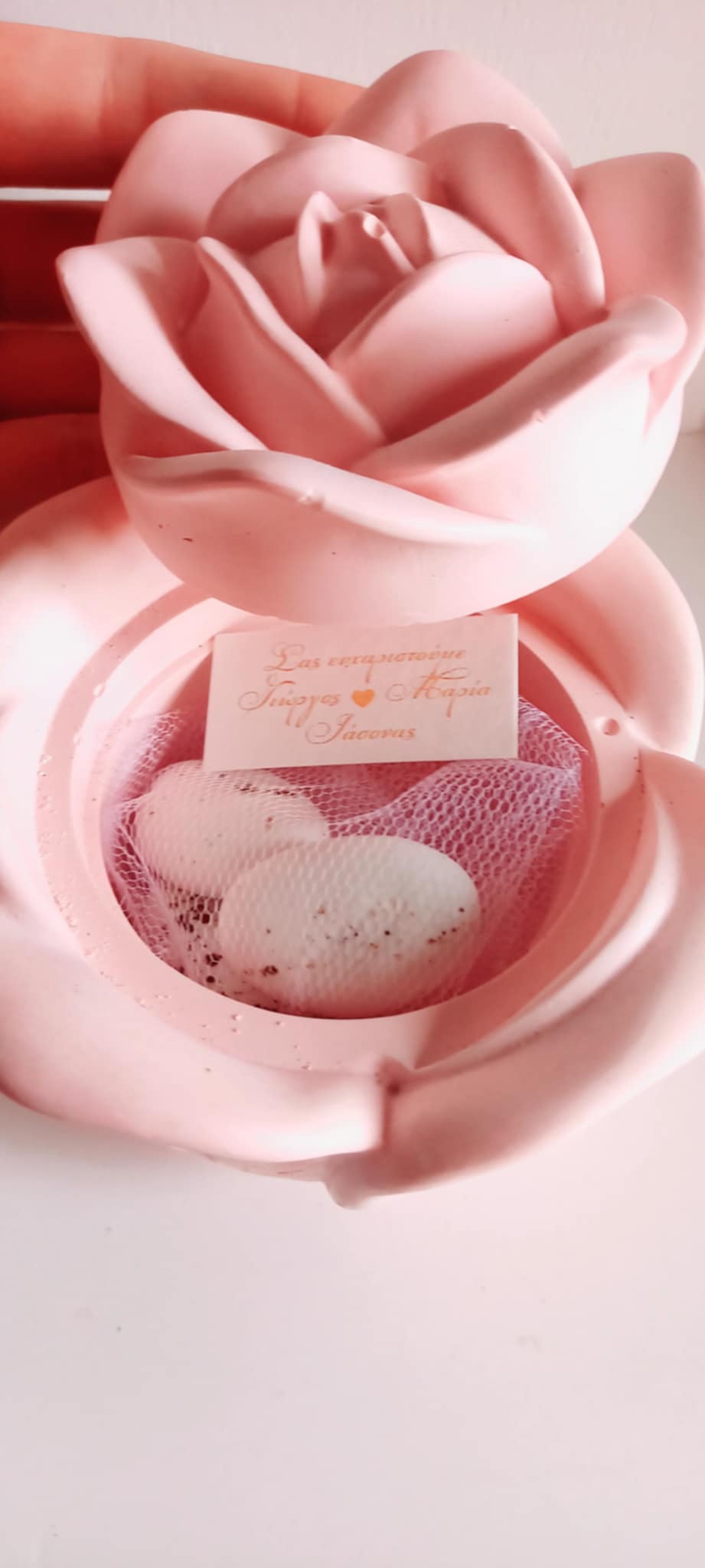 Μπομπονιέρα βάπτισης κεραμική μπιζουτιέρα σε σχήμα τριαντάφυλλο