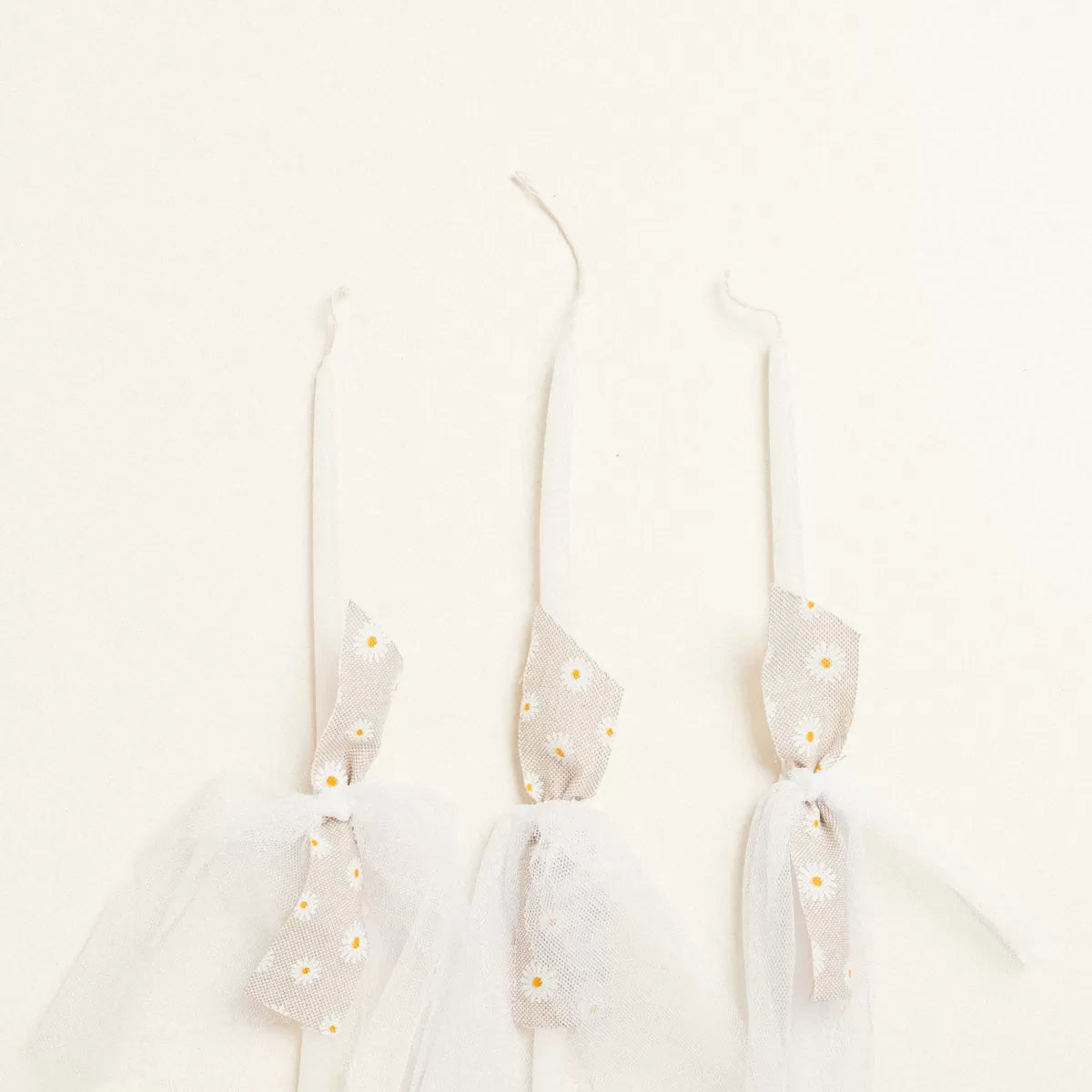 Σετ βάπτισης με μικρές μαργαρίτες