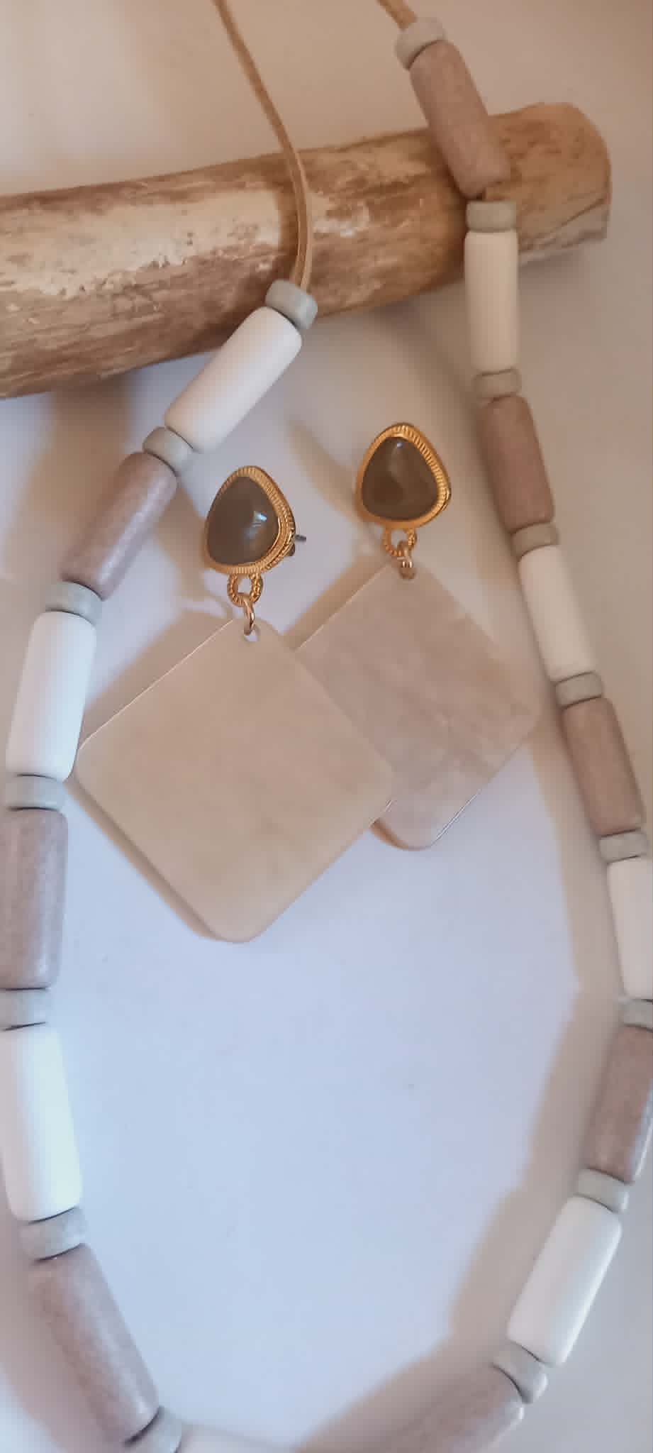 Σκουλαρίκια με plexi στοιχείο