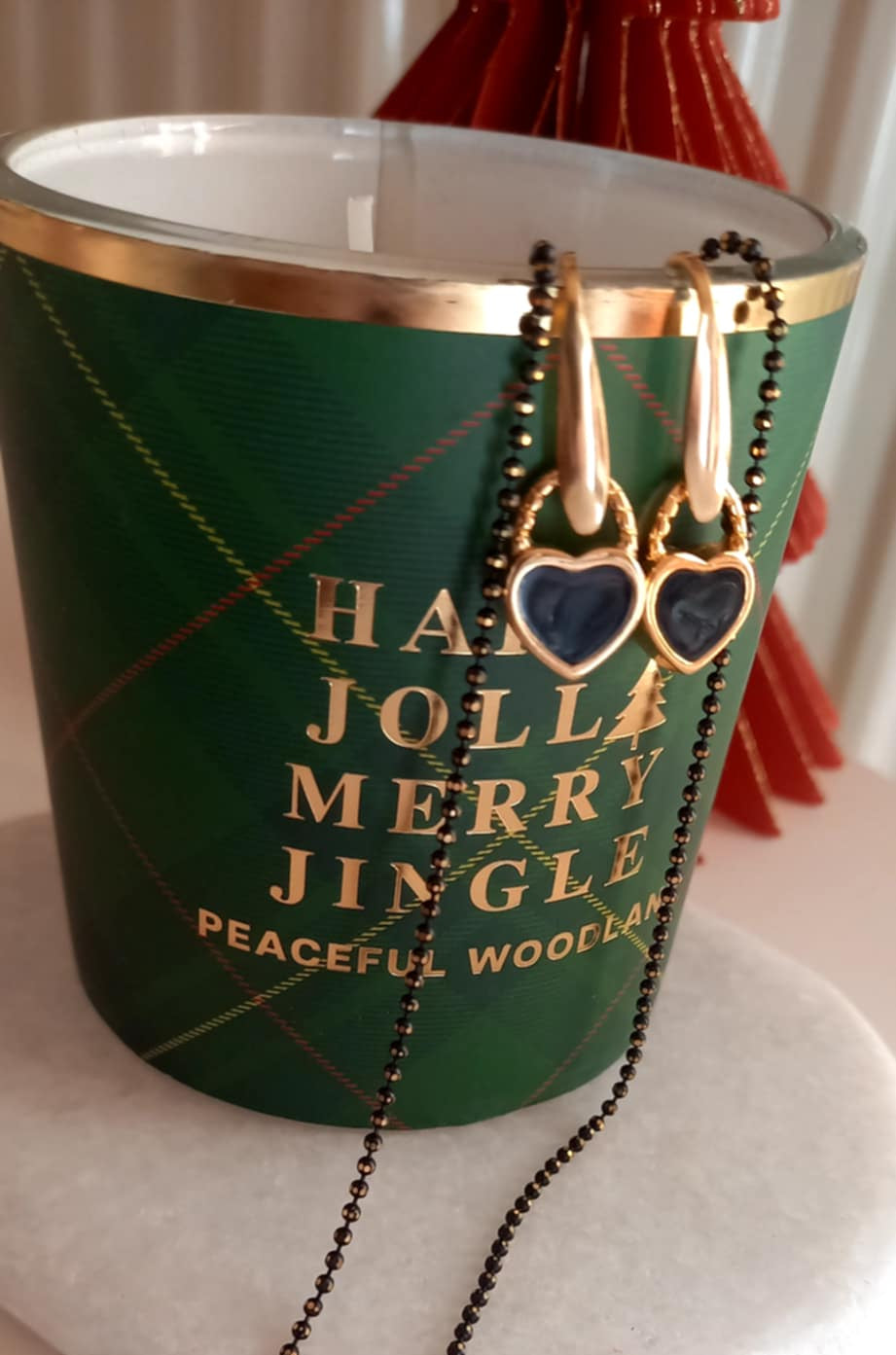 Σκουλαρίκια από ατσάλι με μοτίφ καρδιές