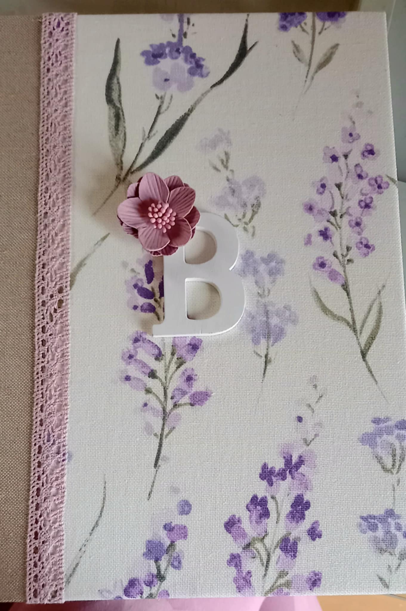 Βιβλίο ευχών με θέμα λεβάντα