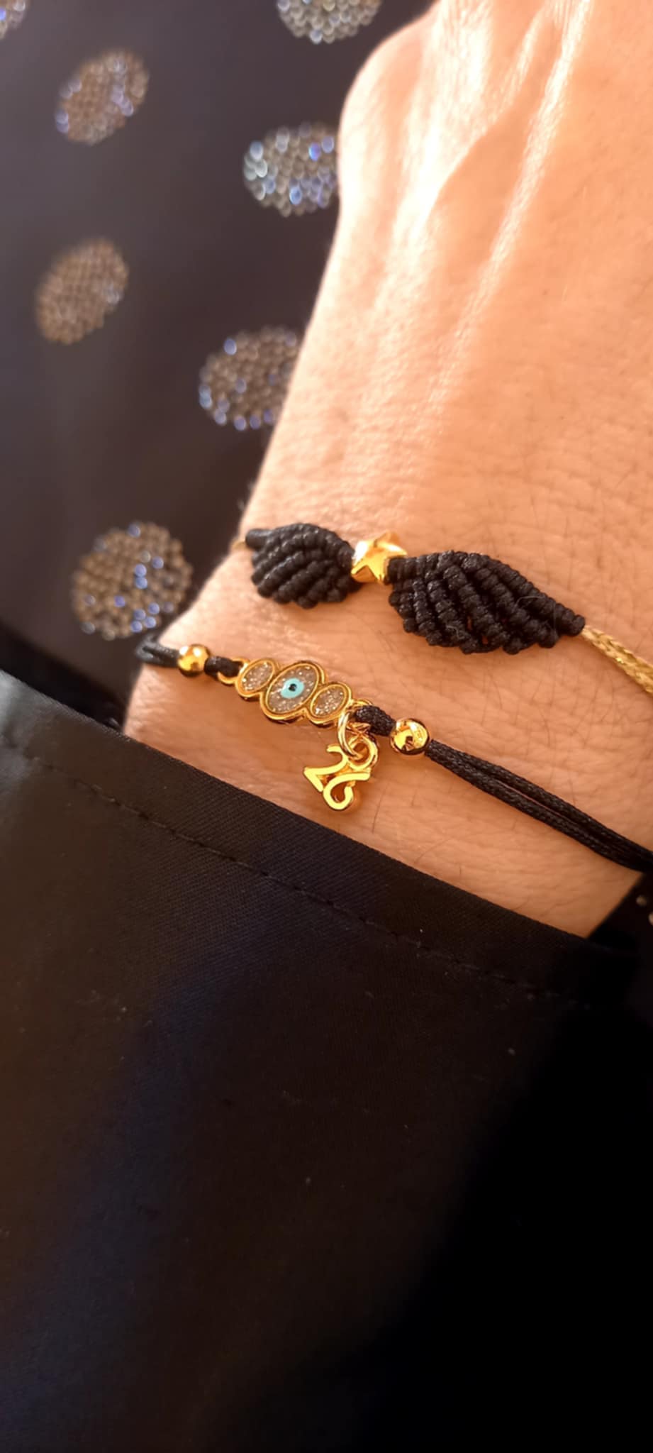 Βραχιόλι γούρι 2026 με επιχρυσωμένα στοιχεία