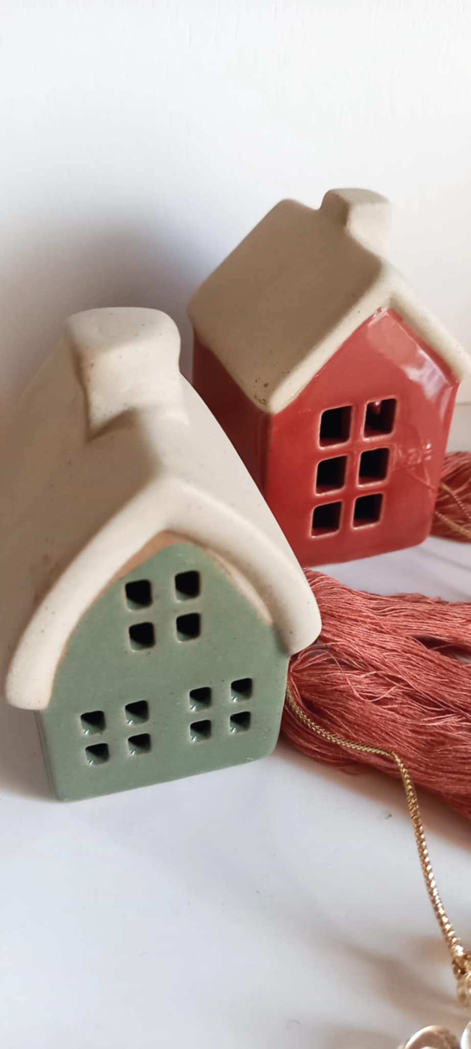 Επιτραπέζιο γούρι 2026 κεραμικό σπιτάκι